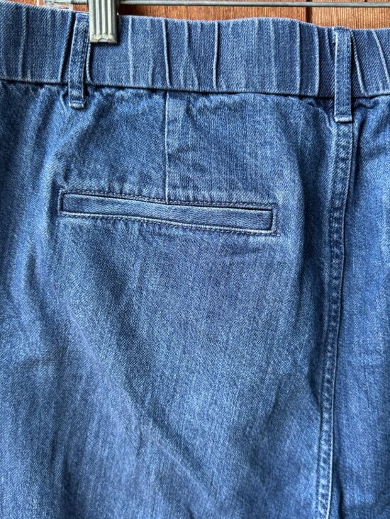 NWT GAP Blue Denim Pleated Wide Leg Jeans in Women's 32/14 Petite - Picture 8 of 10